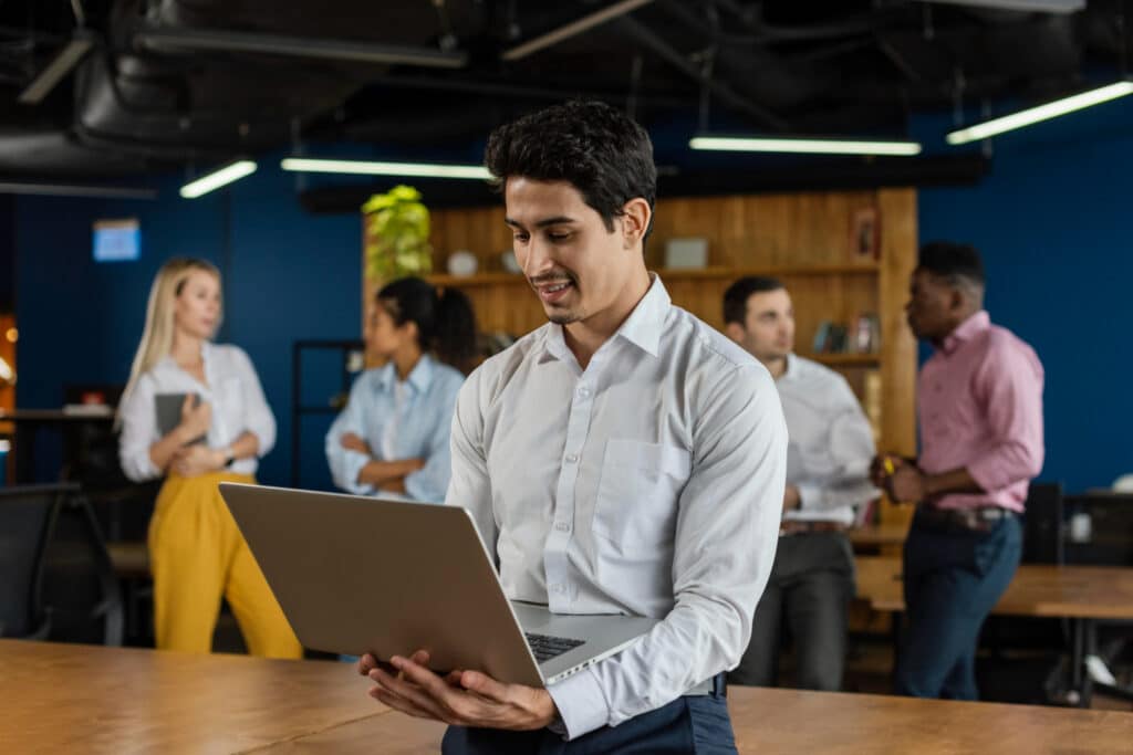IT Outsourcing vs Managed Services